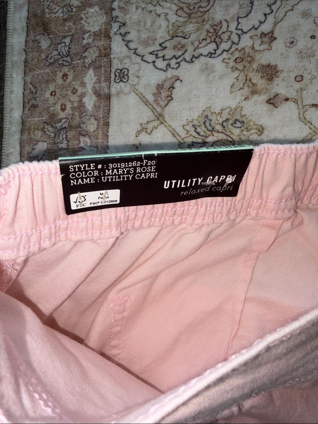 Nwt Bandolino Mary’s Rose Utility Capri Pants - Women’s Size 8 — image 2 of 6